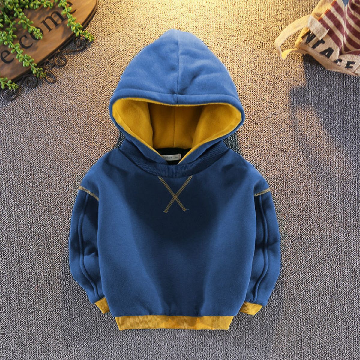 New autumn and winter boys' fleece sweatshirt