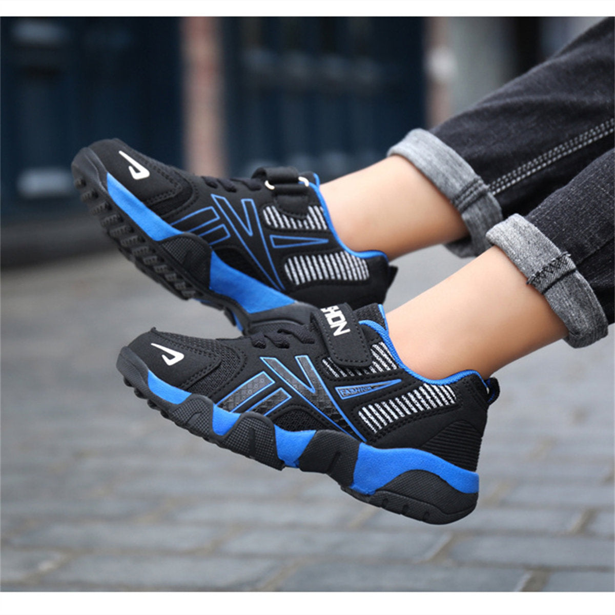 Medium and large boys' color matching cool style warm sports casual versatile sports shoes