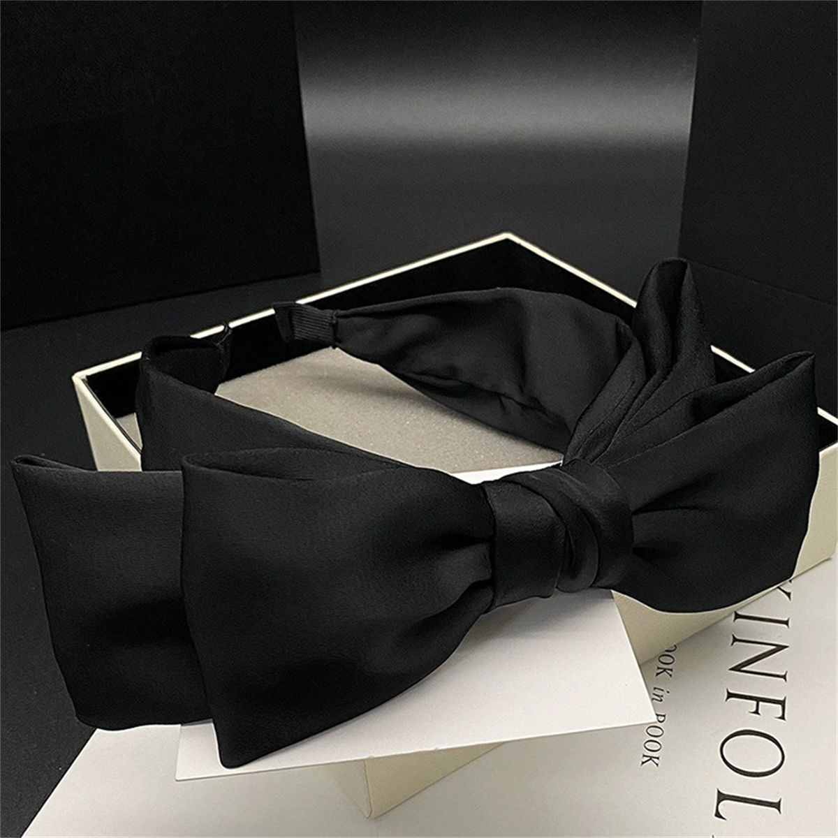 Women&#39;s bow headband black wide brim high top satin headdress