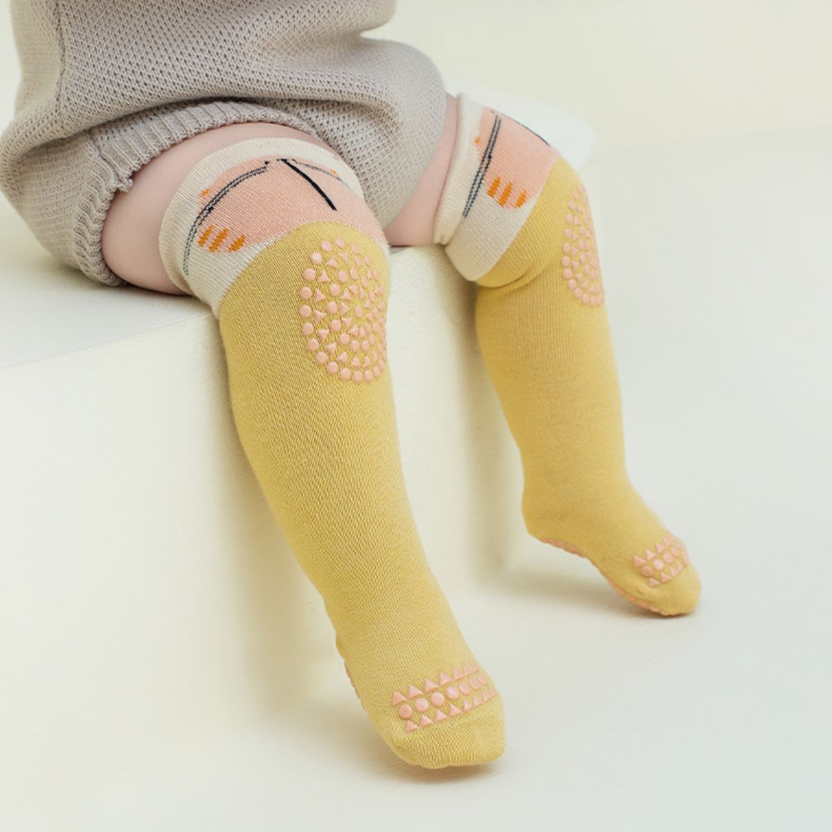 Children's knee pads loose boneless non-slip glue indoor toddler floor socks baby socks