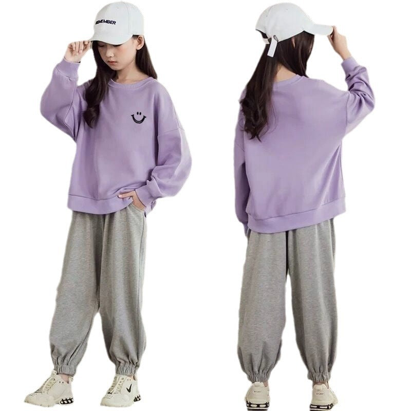 Solid color tops and trousers for middle and large children (two-piece sports suit)