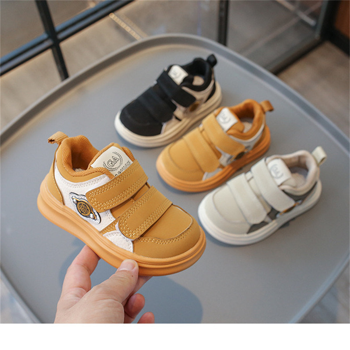 Cool and simple style for little boys, color matching, Velcro, lightweight, soft-soled low-top sneakers