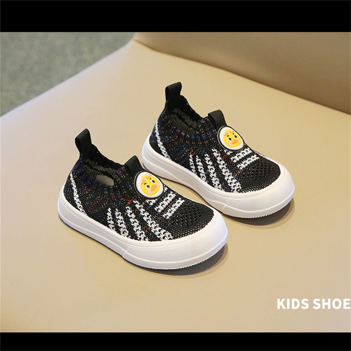 Children&#39;s and boys&#39; autumn yellow duck cute breathable casual low-top sneakers