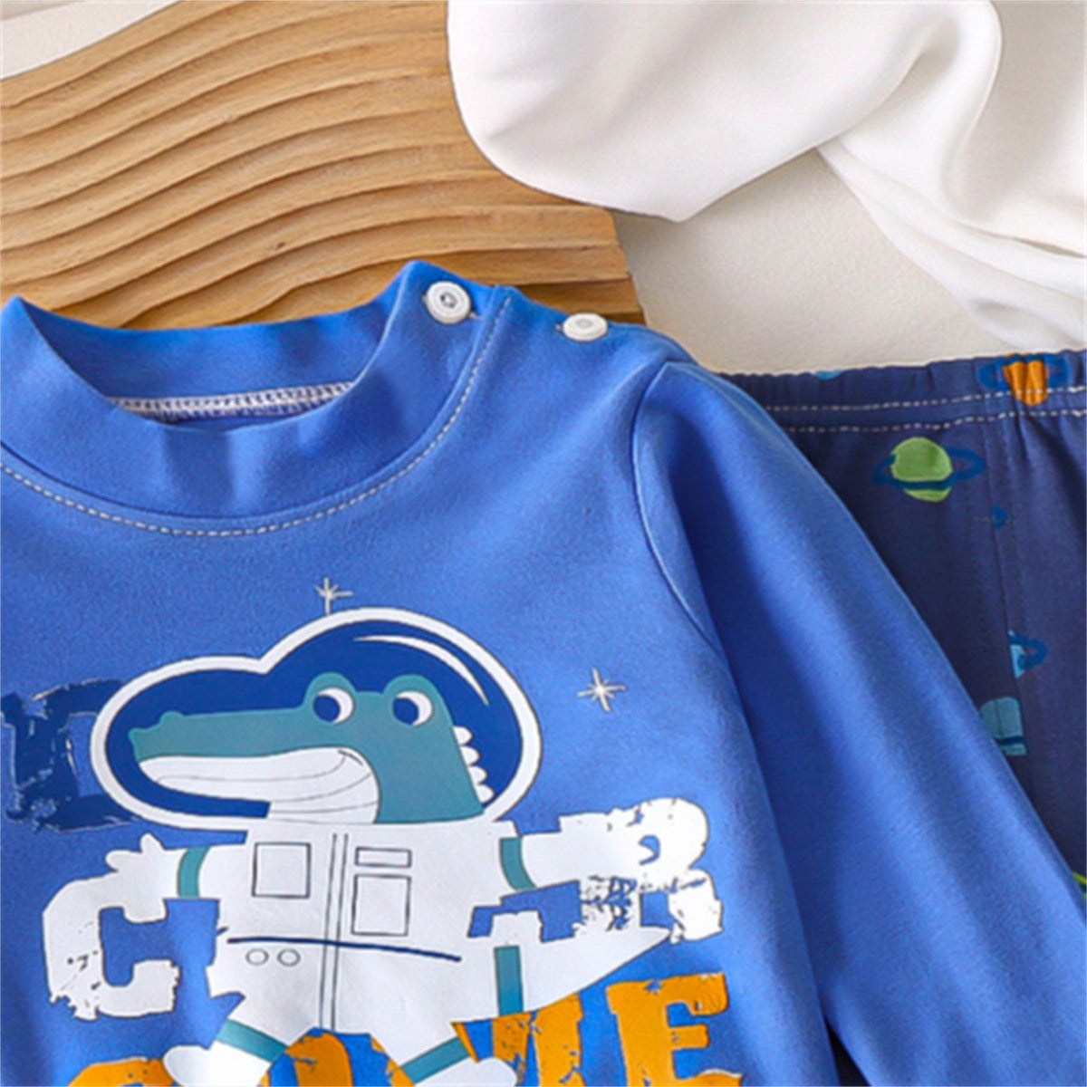 Boys Cute Astronaut Pattern Home Clothes Pajamas Set Cute Bear Long Sleeve 2-Piece Set