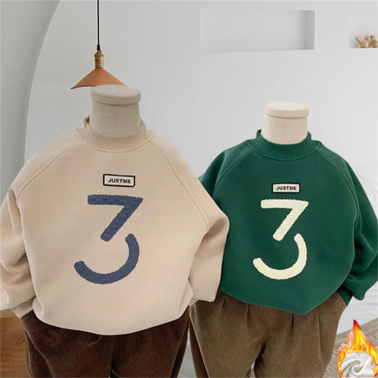 Baby boy's round neck warm thickened velvet sweatshirt with contrasting letters