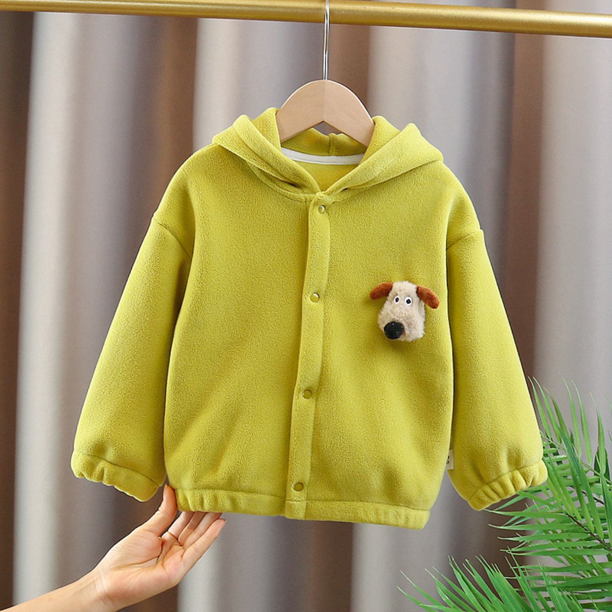 Children&#39;s winter clothing double-sided velvet cartoon hooded long-sleeved jacket