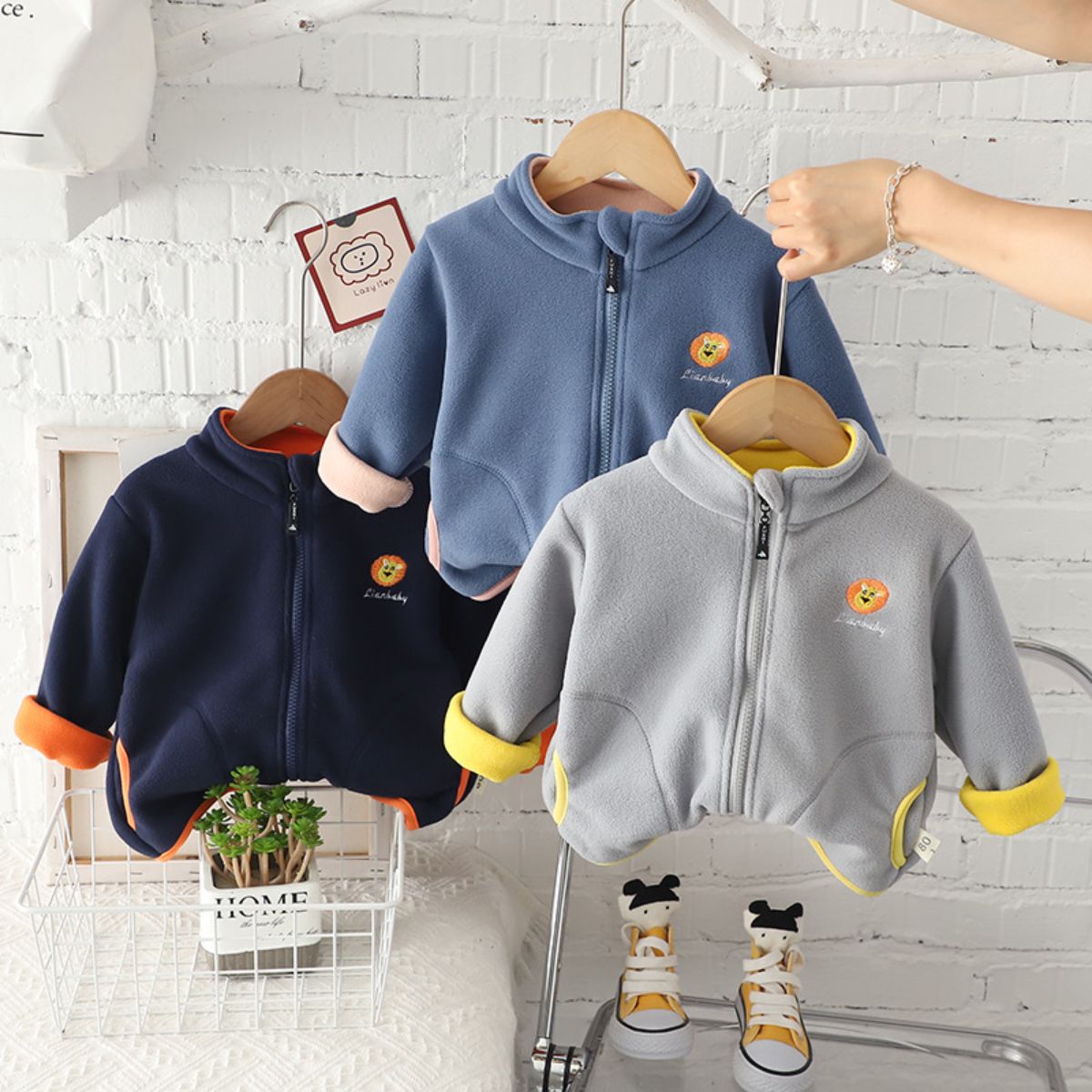 Boys' fleece jackets autumn and winter new styles for little kids and babies, fleece tops, children's long-sleeved clothes, children's clothing