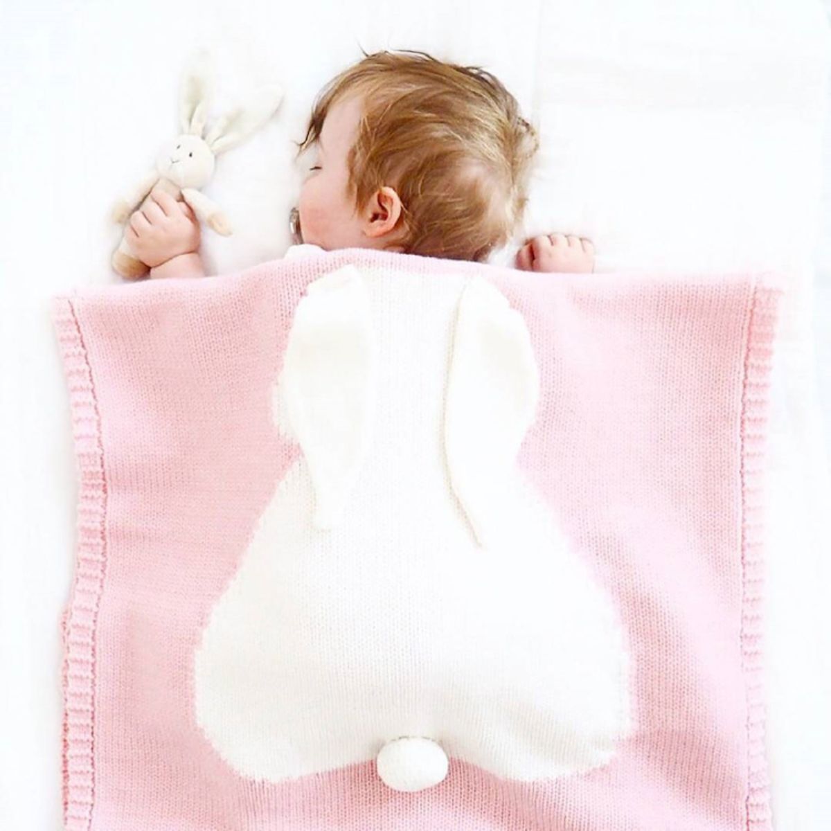 3D Rabbit Children&#39;s Knitted Blanket