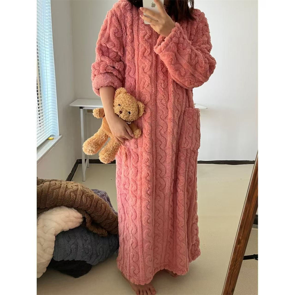 Autumn and winter coral fleece long nightdress large size plus velvet thickened nightgown nightdress