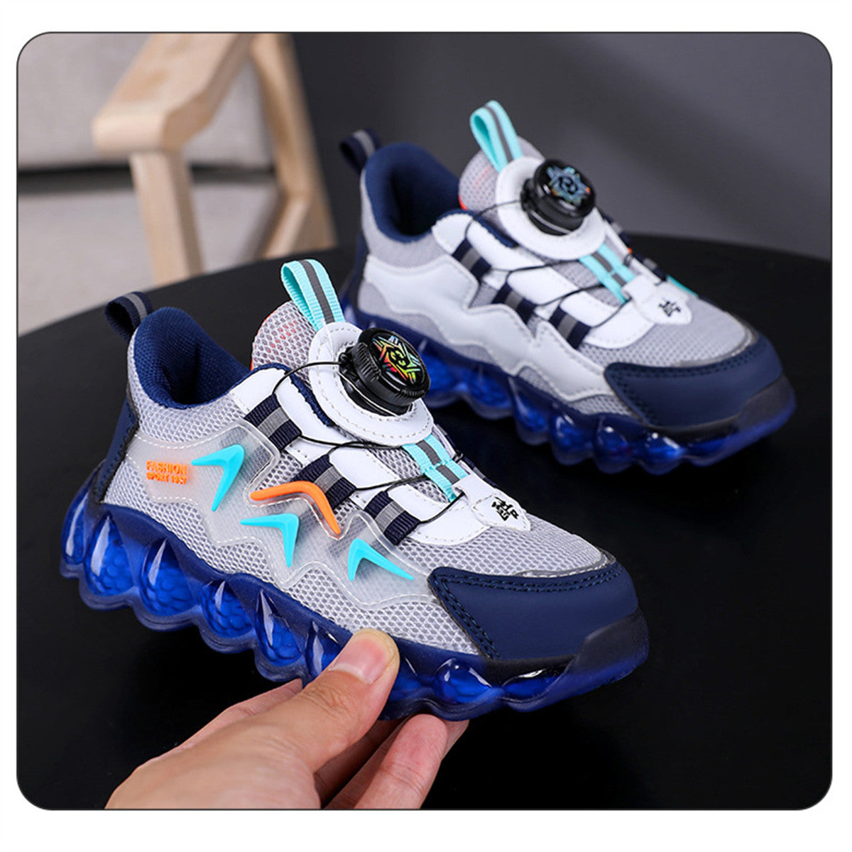 Middle and large boys spring and autumn color matching sports style running soft sole shock absorption non-slip sports shoes