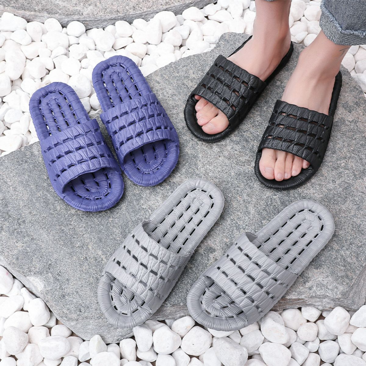 New summer couple home slippers bath non-slip silent bathroom hollow leaking sandals