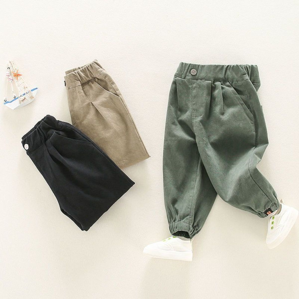 Boys Spring and Autumn Children&#39;s Casual Pants All-match Trousers Baby Solid Color Overalls Handsome