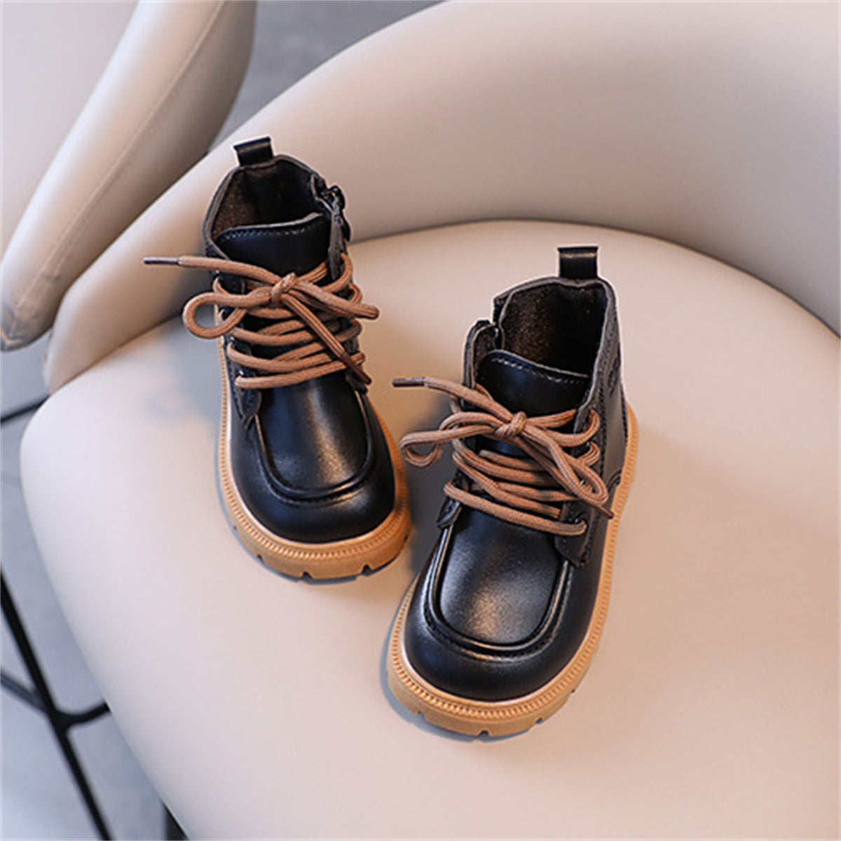 Children's and boys' winter color matching simple and fashionable waterproof Martin boots