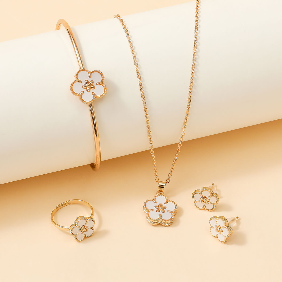 Children's 4-piece four-leaf clover jewelry set