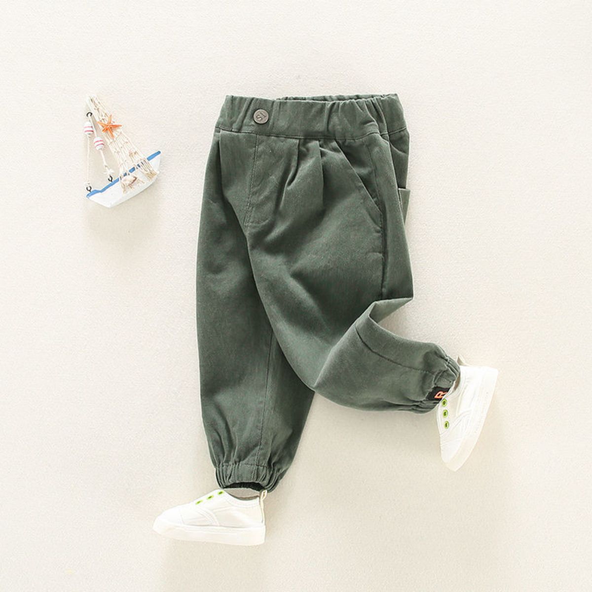 Boys Spring and Autumn Children&#39;s Casual Pants All-match Trousers Baby Solid Color Overalls Handsome