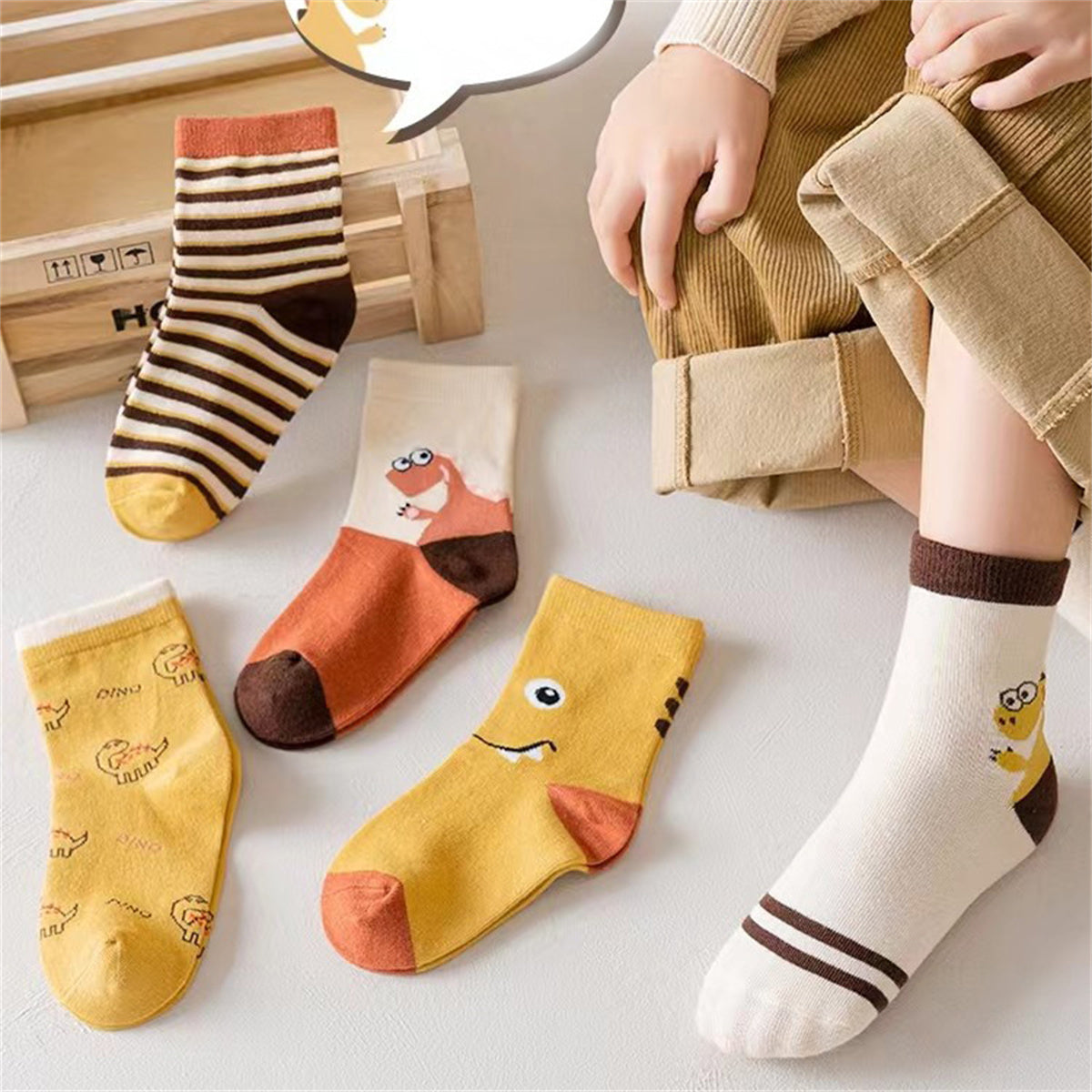 Children's 5-piece dinosaur socks set