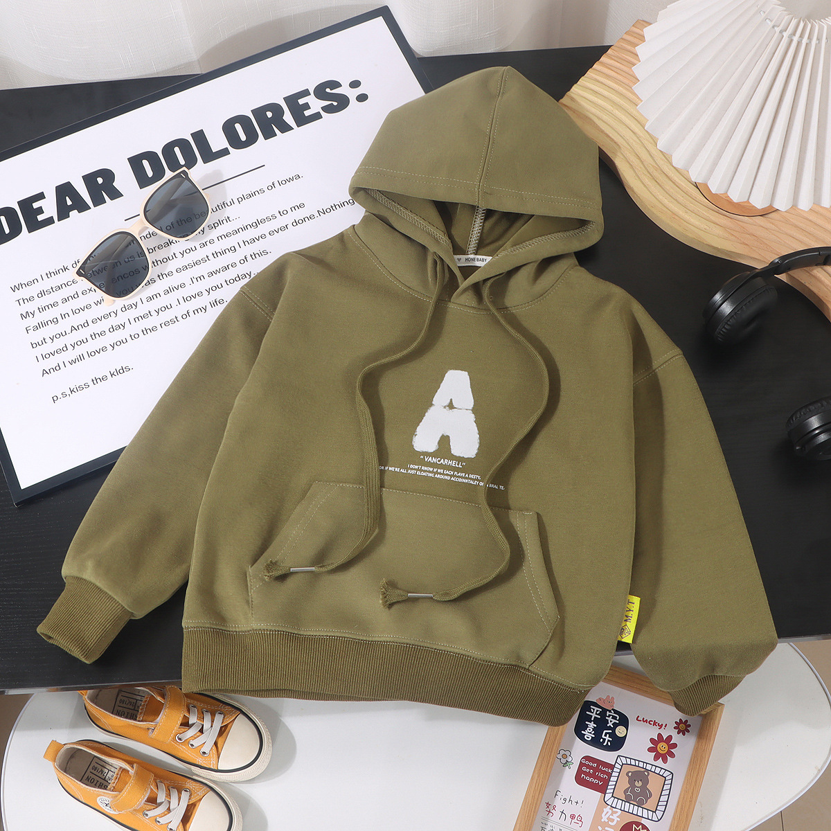 Spring and Autumn cotton hooded sweatshirt for middle and large children