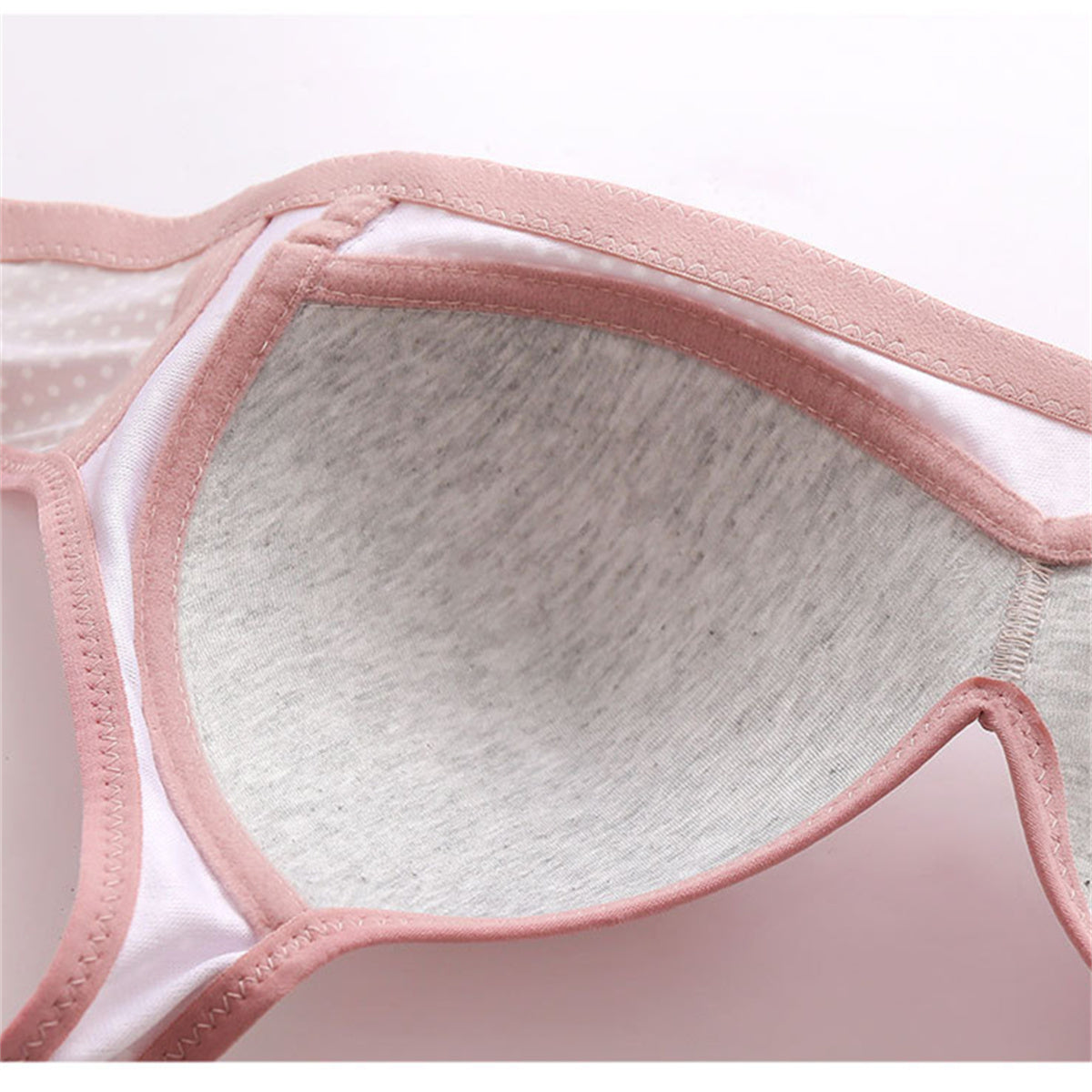 Hollow seamless underwear comfortable breast-holding and anti-sagging bra