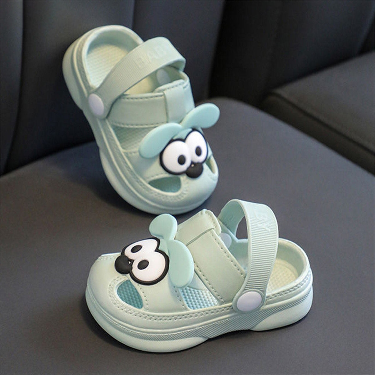 Cute bear soft bottom non-slip home bathroom slippers