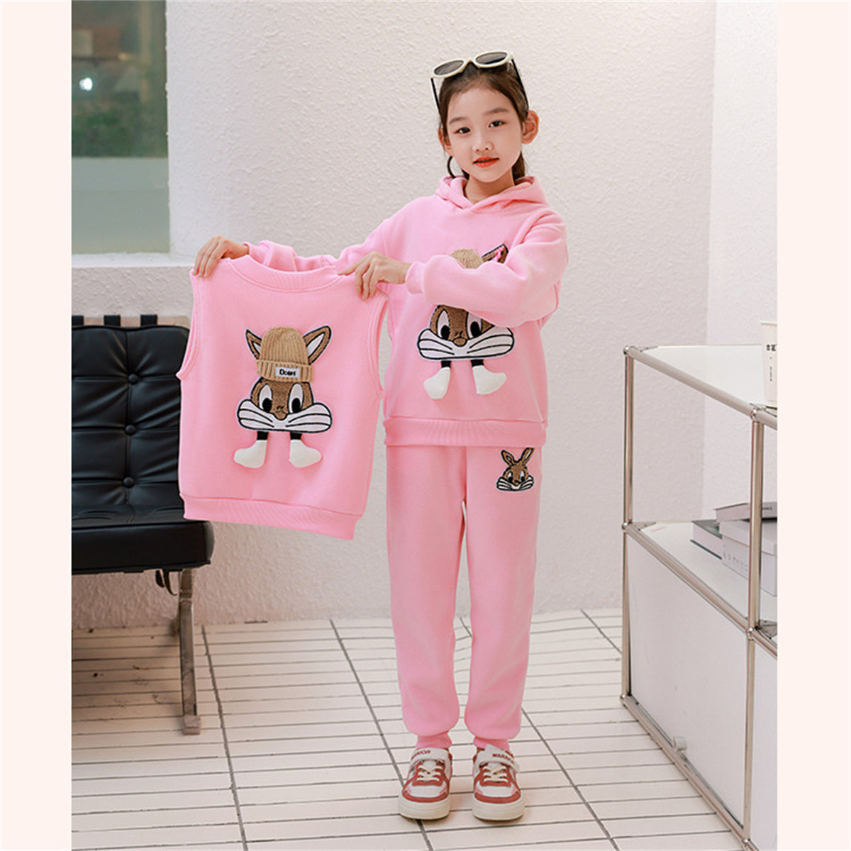 Girls autumn and winter three-piece suits plus velvet and thick sports casual style cute pattern multi-piece suit