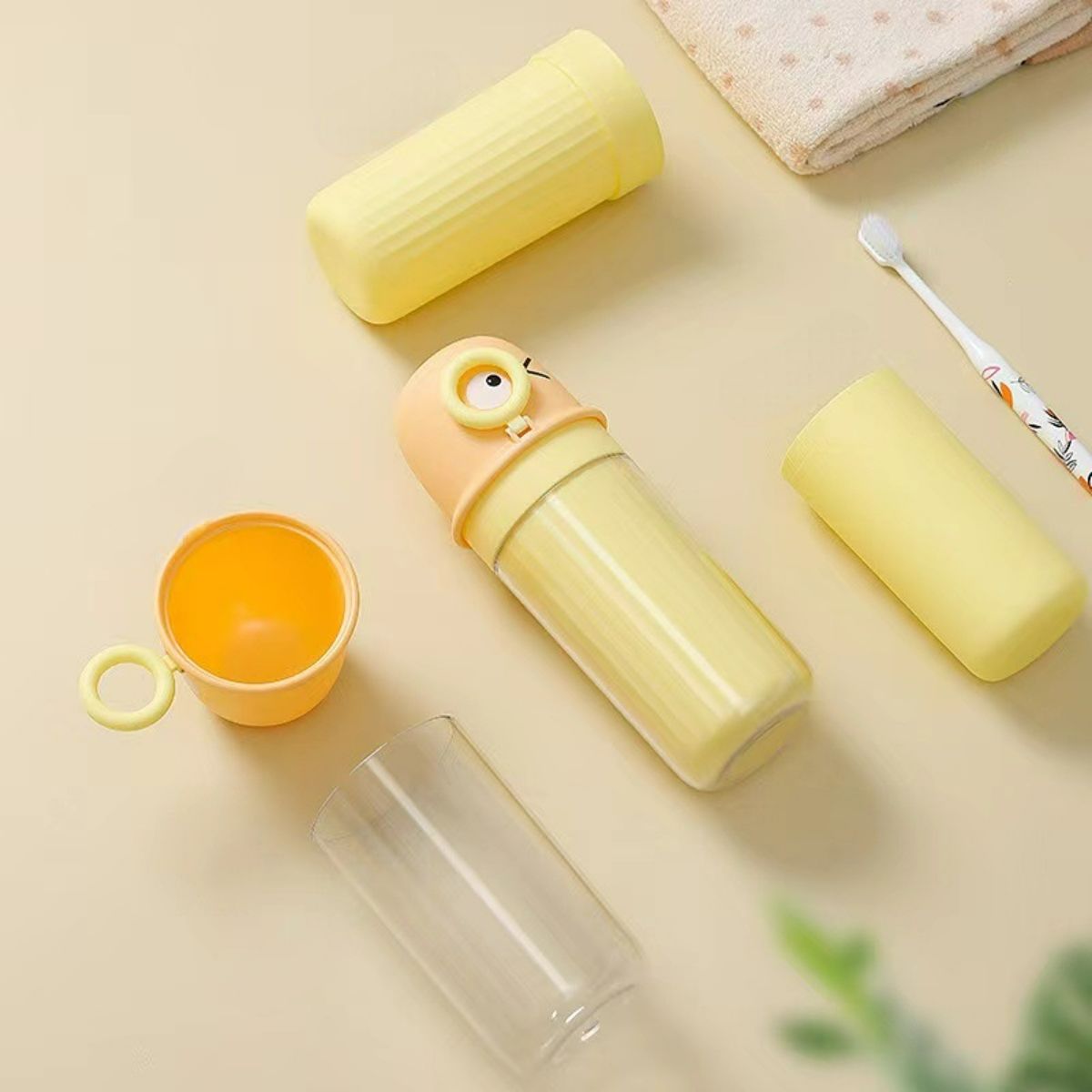 Mouthwash cup two in one cartoon toothbrush cup children's wash cup with handle toothpaste toothbrush travel storage