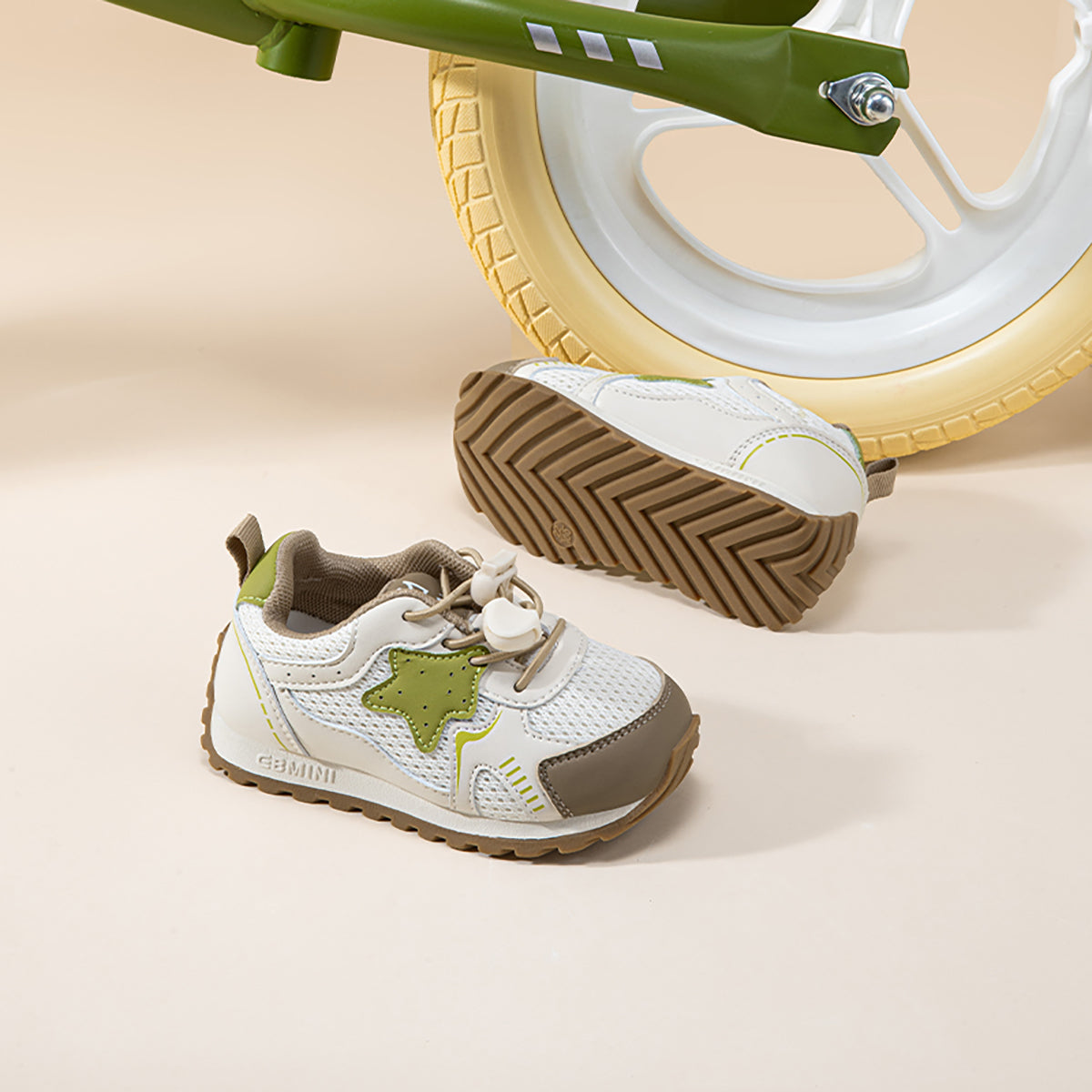 Mesh Breathable Anti slip Sneakers