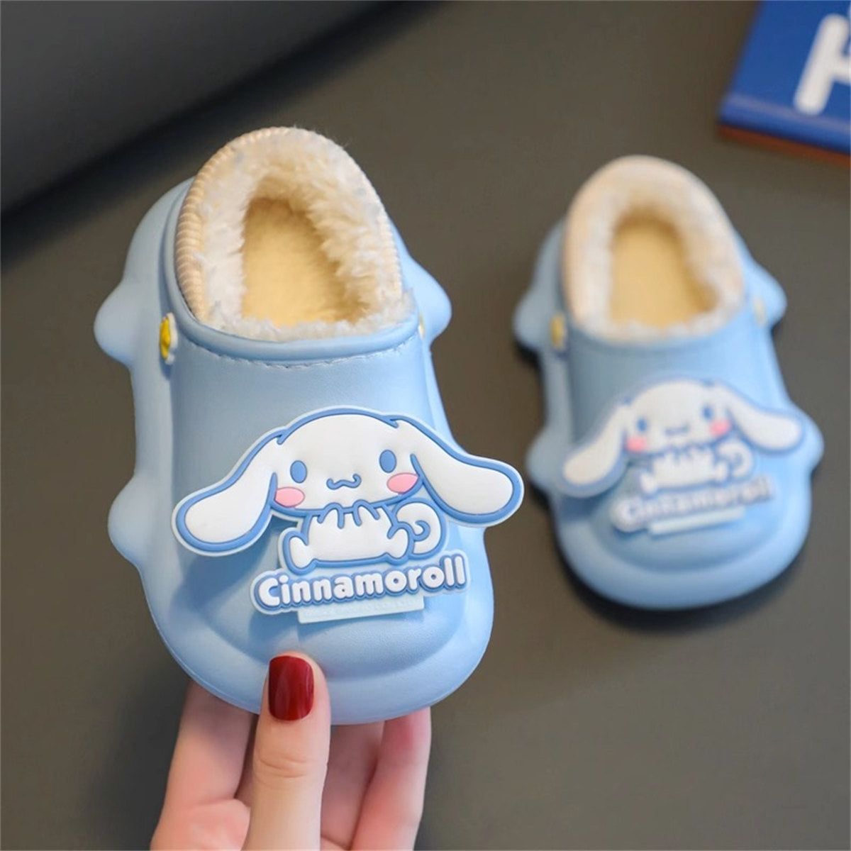 Children's girls autumn and winter Sanrio cute cartoon warm home cotton slippers