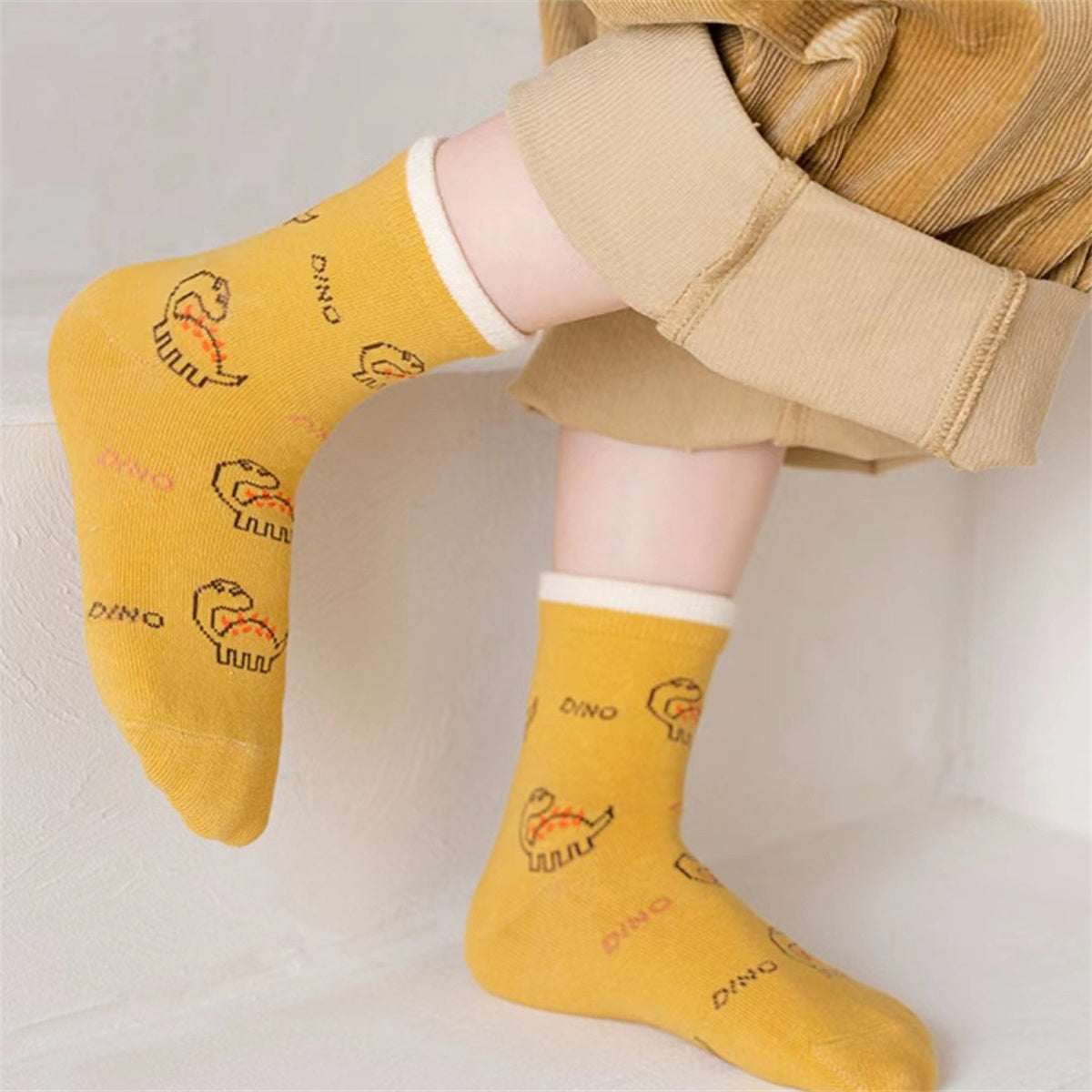 Children's 5-piece dinosaur socks set