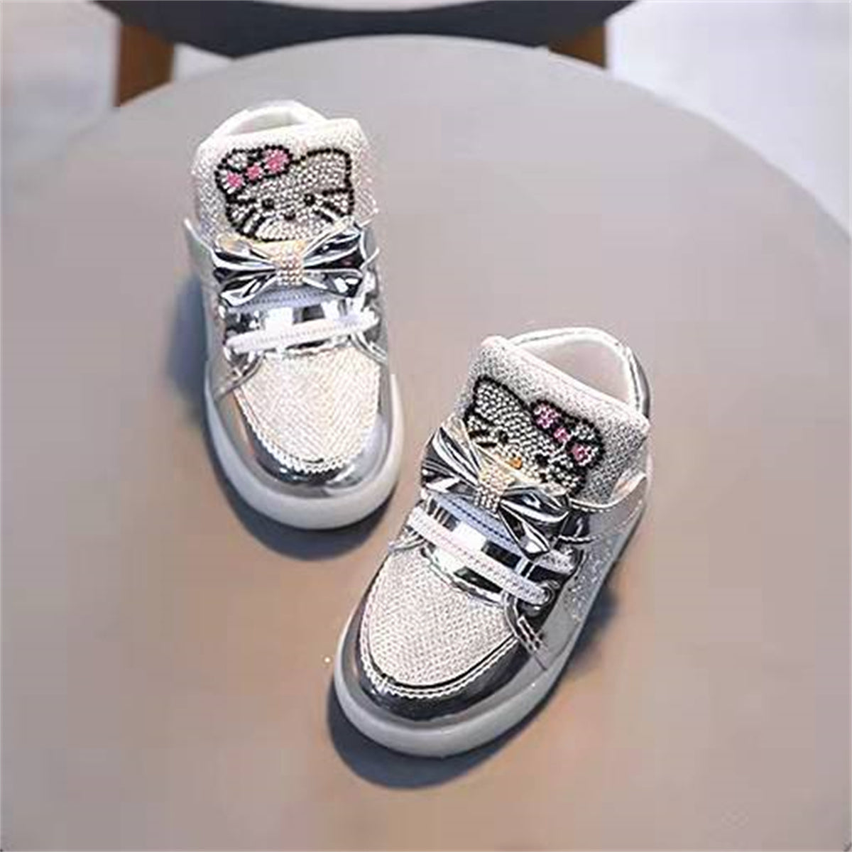 Children's Hello Kitty Princess Rhinestone Breathable Light-up Shoes