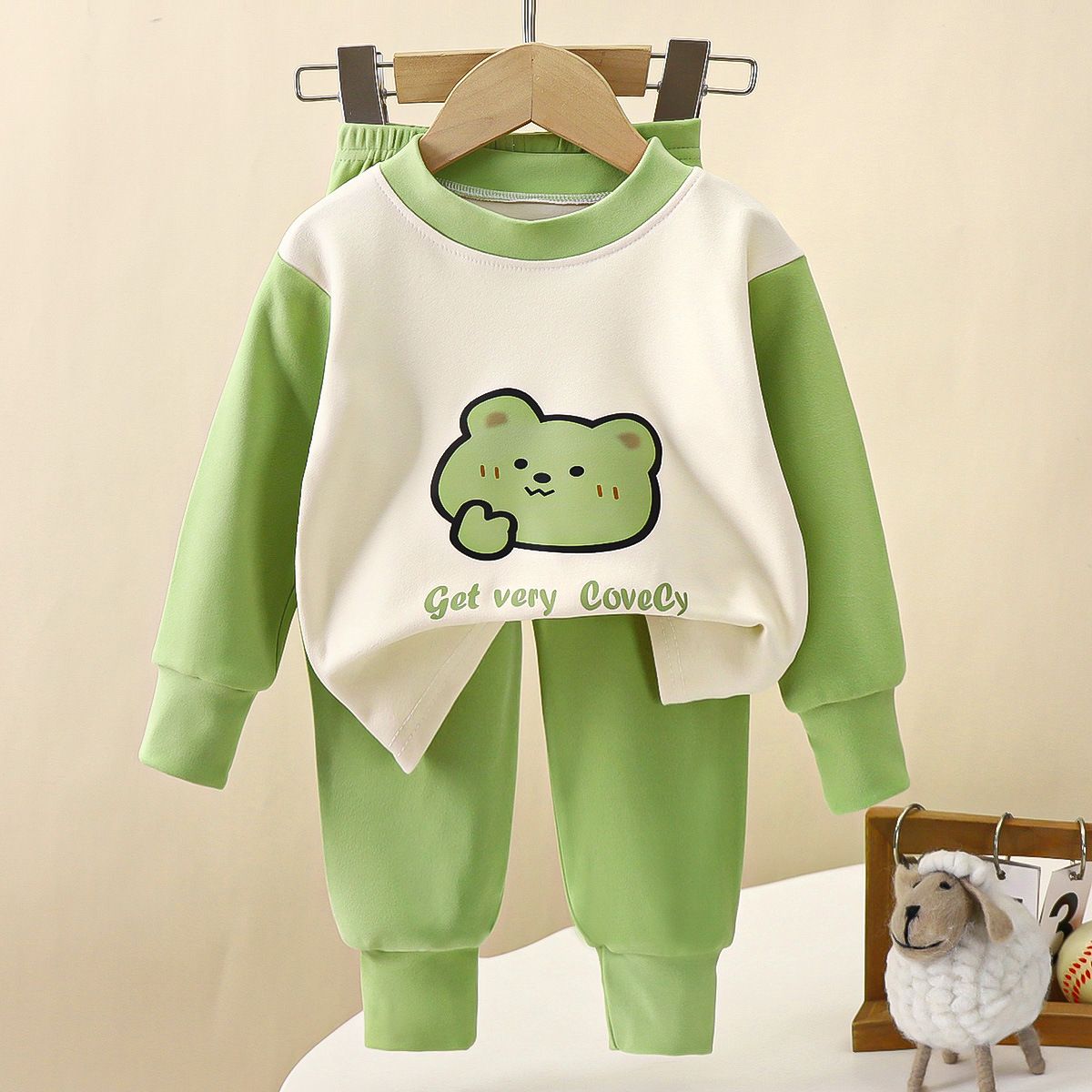 Boys and girls autumn and winter fleece pajamas set