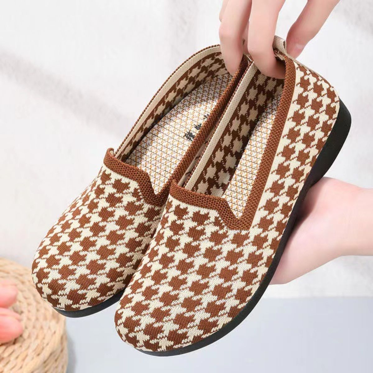 Breathable casual non-slip wear-resistant fashionable women's shoes