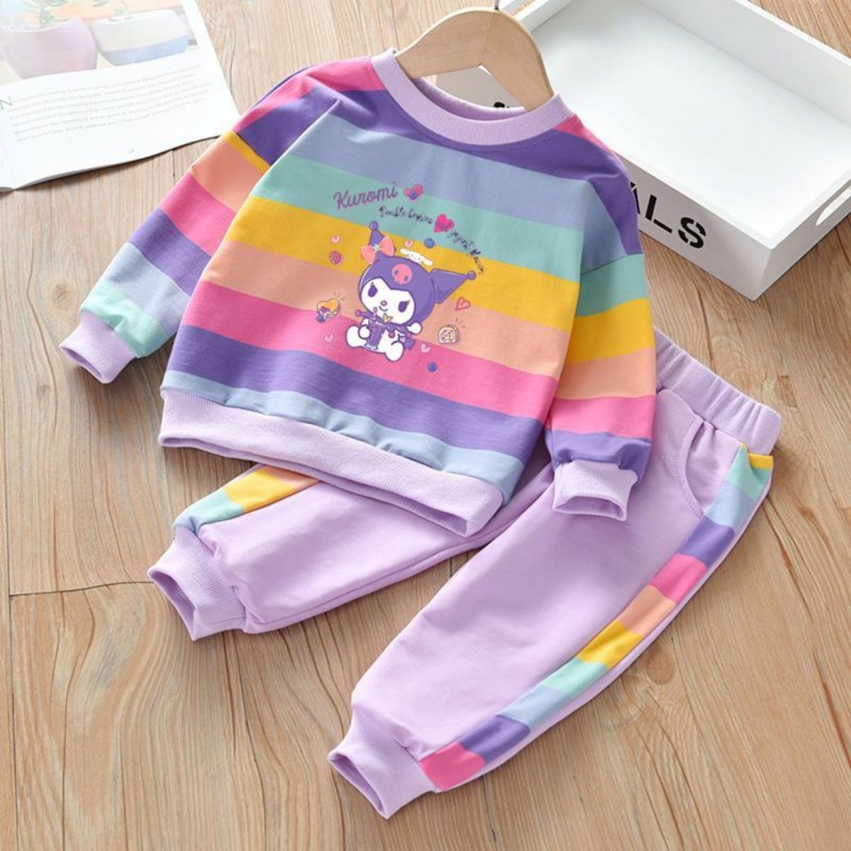 Girls autumn sports suit