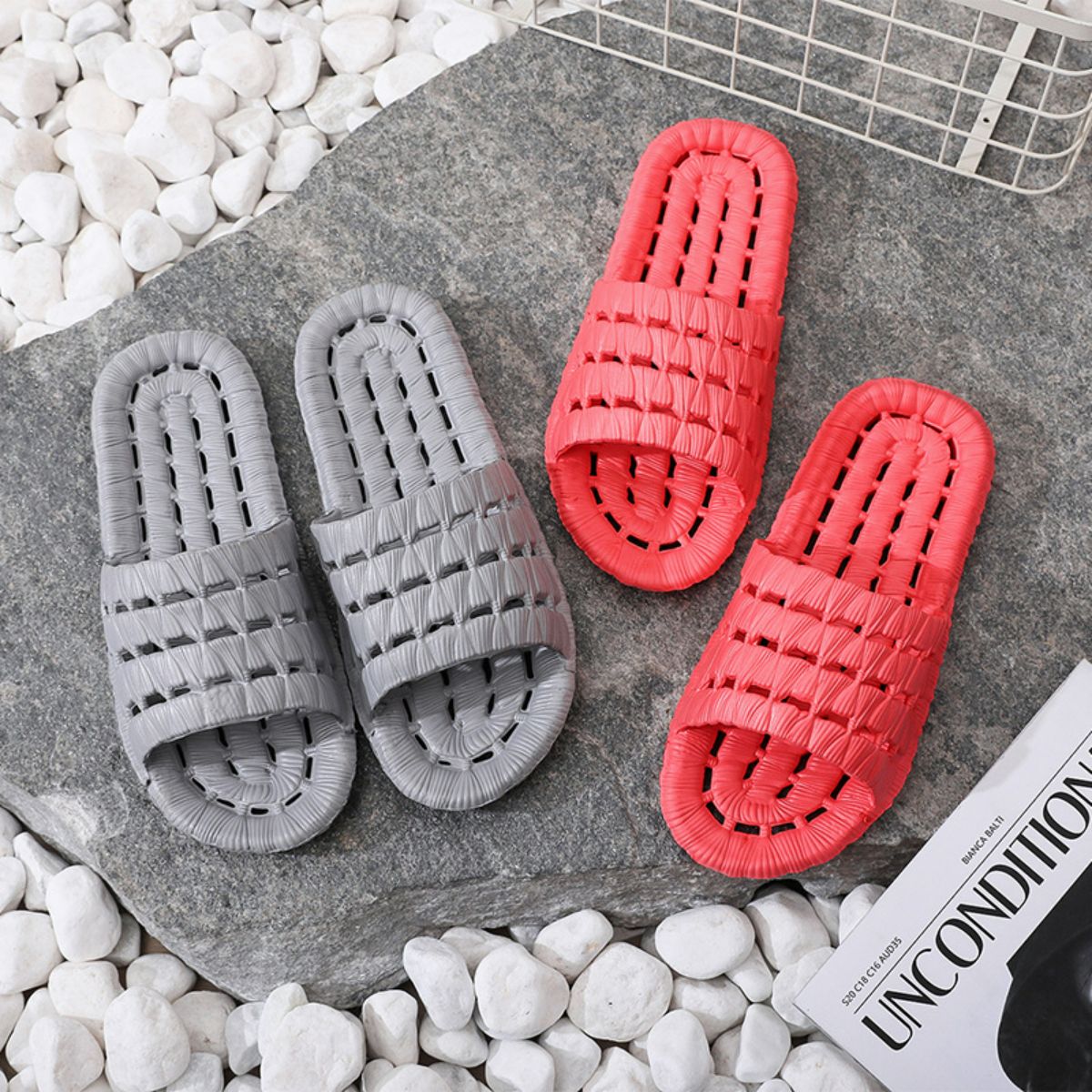 New summer couple home slippers bath non-slip silent bathroom hollow leaking sandals