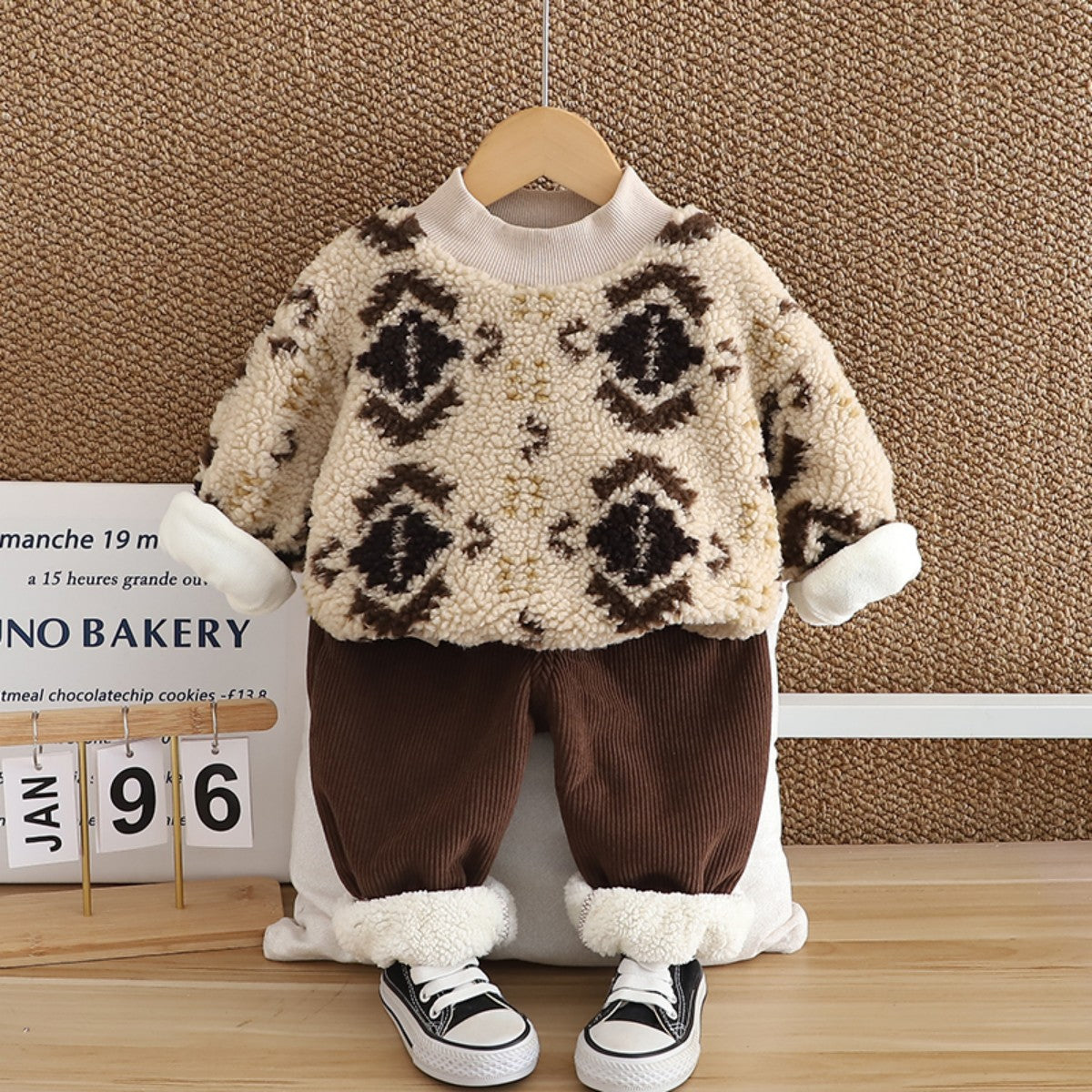 Boys Plush Sweater Suit Baby Fashion Autumn and Winter Two-piece Suit New Plush Children's Clothing Casual