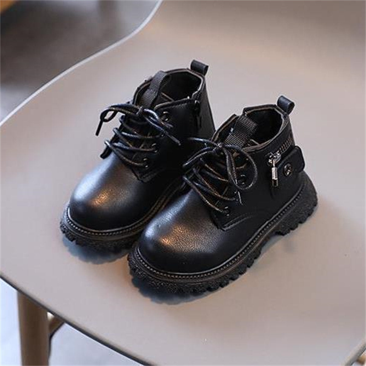 Cool and stylish waterproof, warm and non-slip Martin boots for boys and girls in autumn and winter