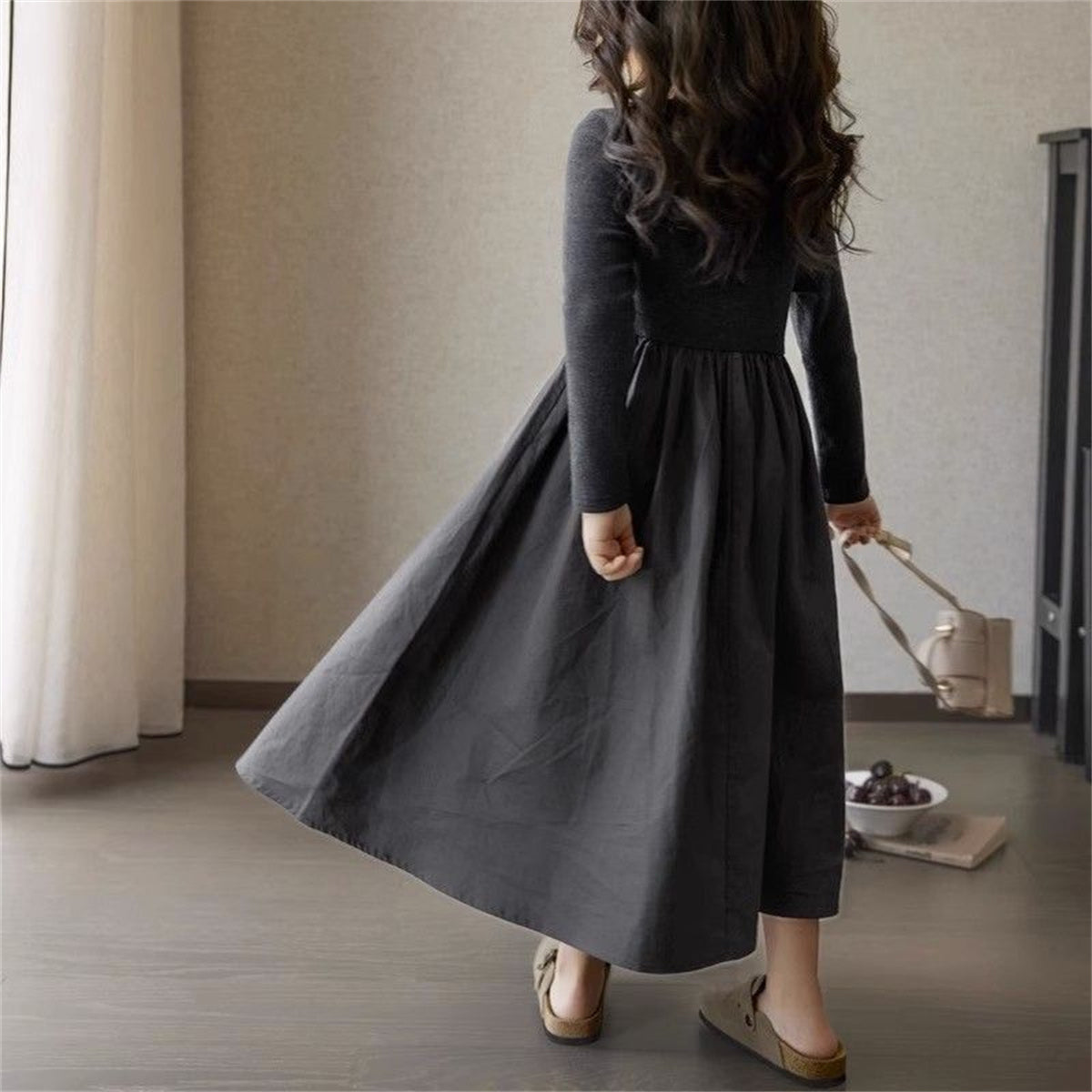 Autumn knitted patchwork long-sleeved skirt