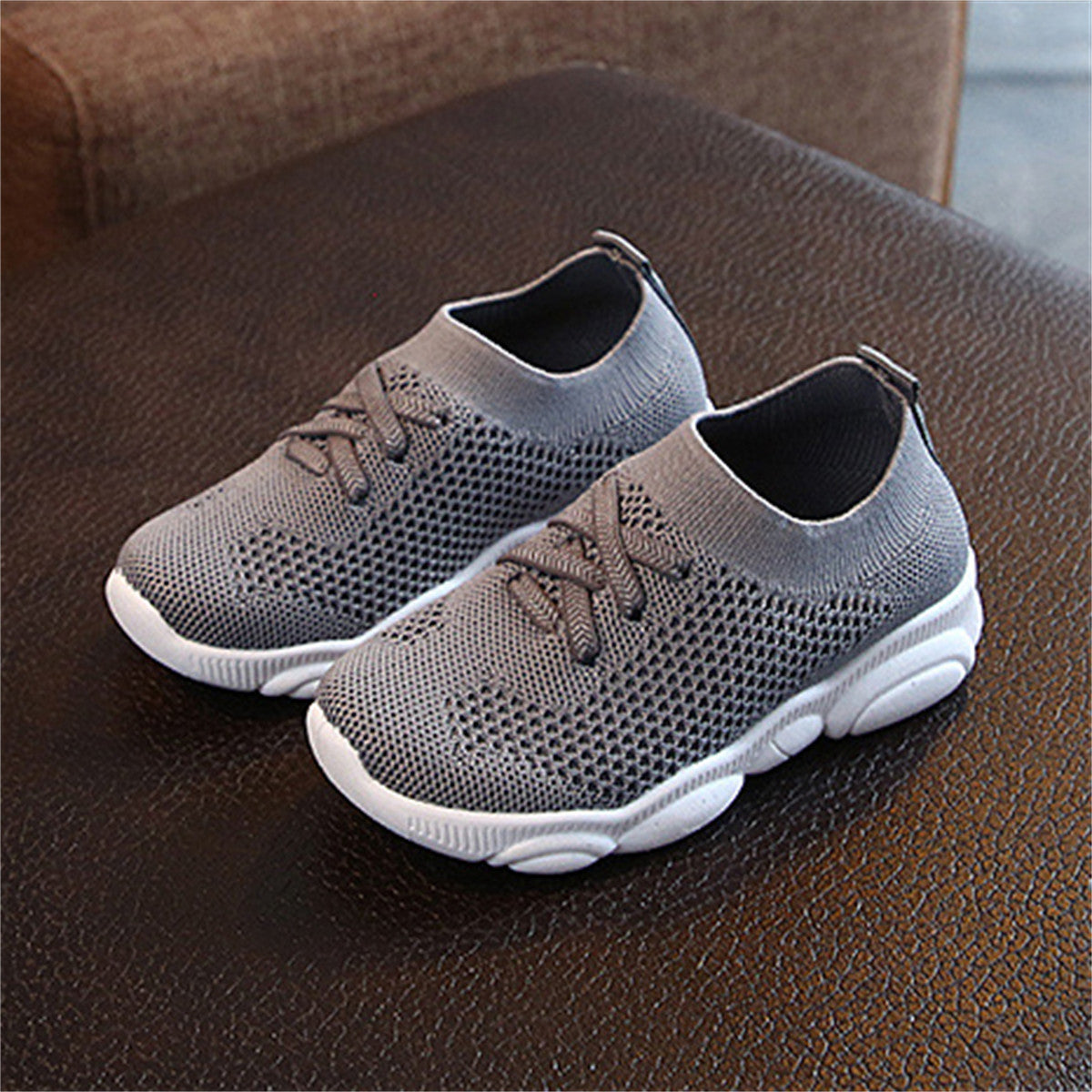 Children's solid color fabric breathable sports shoes