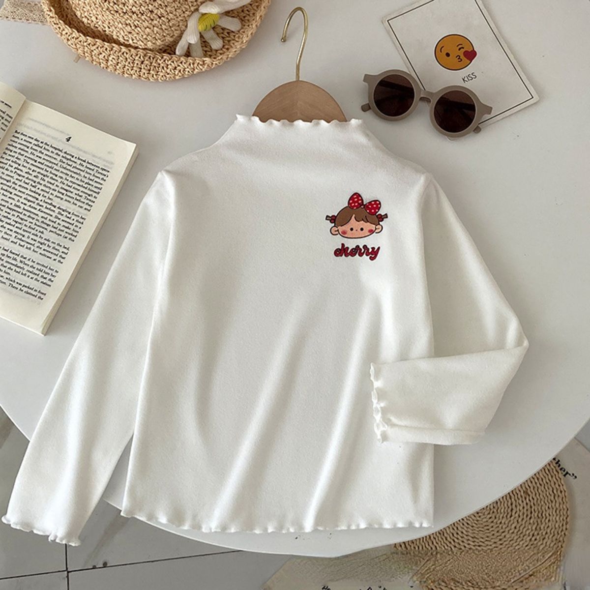 Children's autumn long-sleeved princess new solid color trendy bottoming shirt with comfortable T-shirt