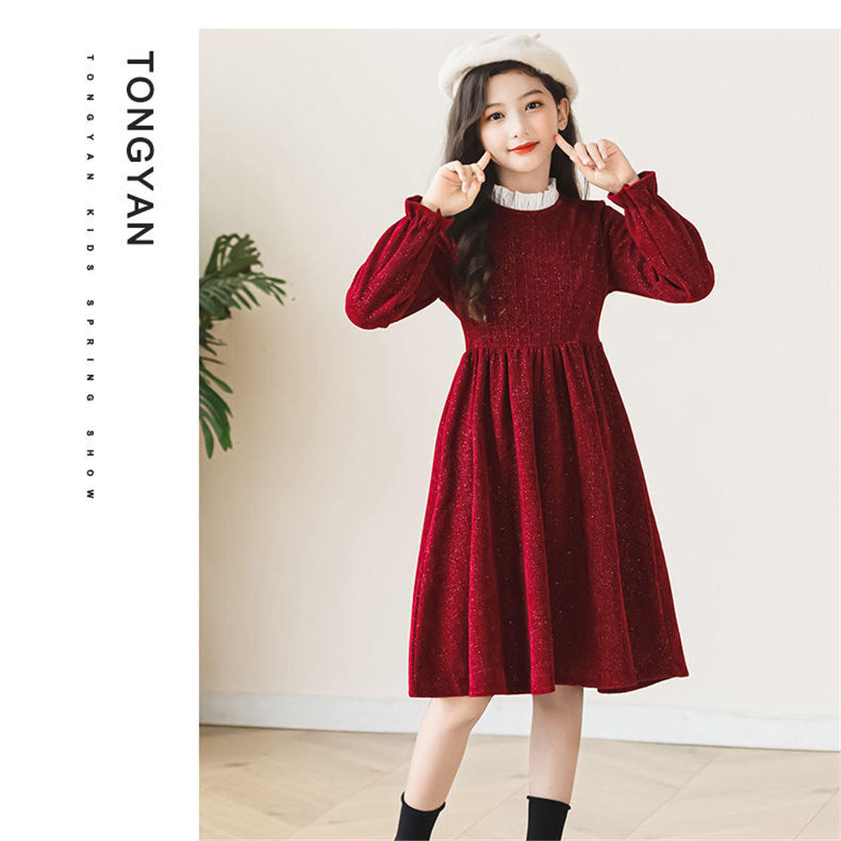 Autumn red temperament style lace long-sleeved dress for middle and large girls