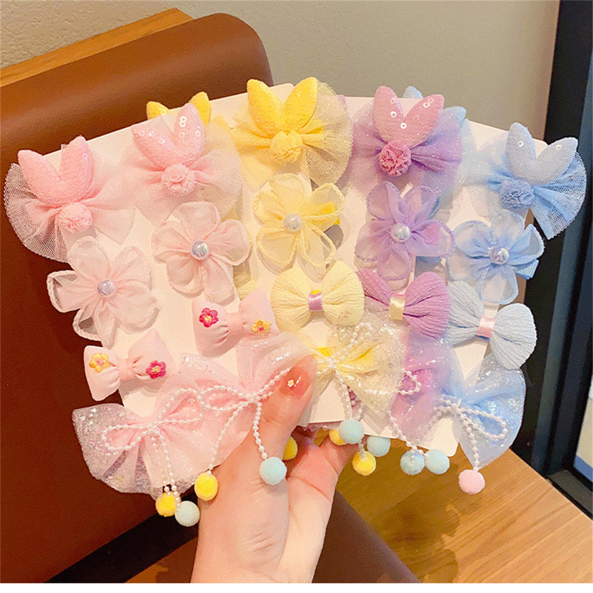 Children's 8-piece set of cute flower bow sweet style fabric hairpins that do not damage the hair