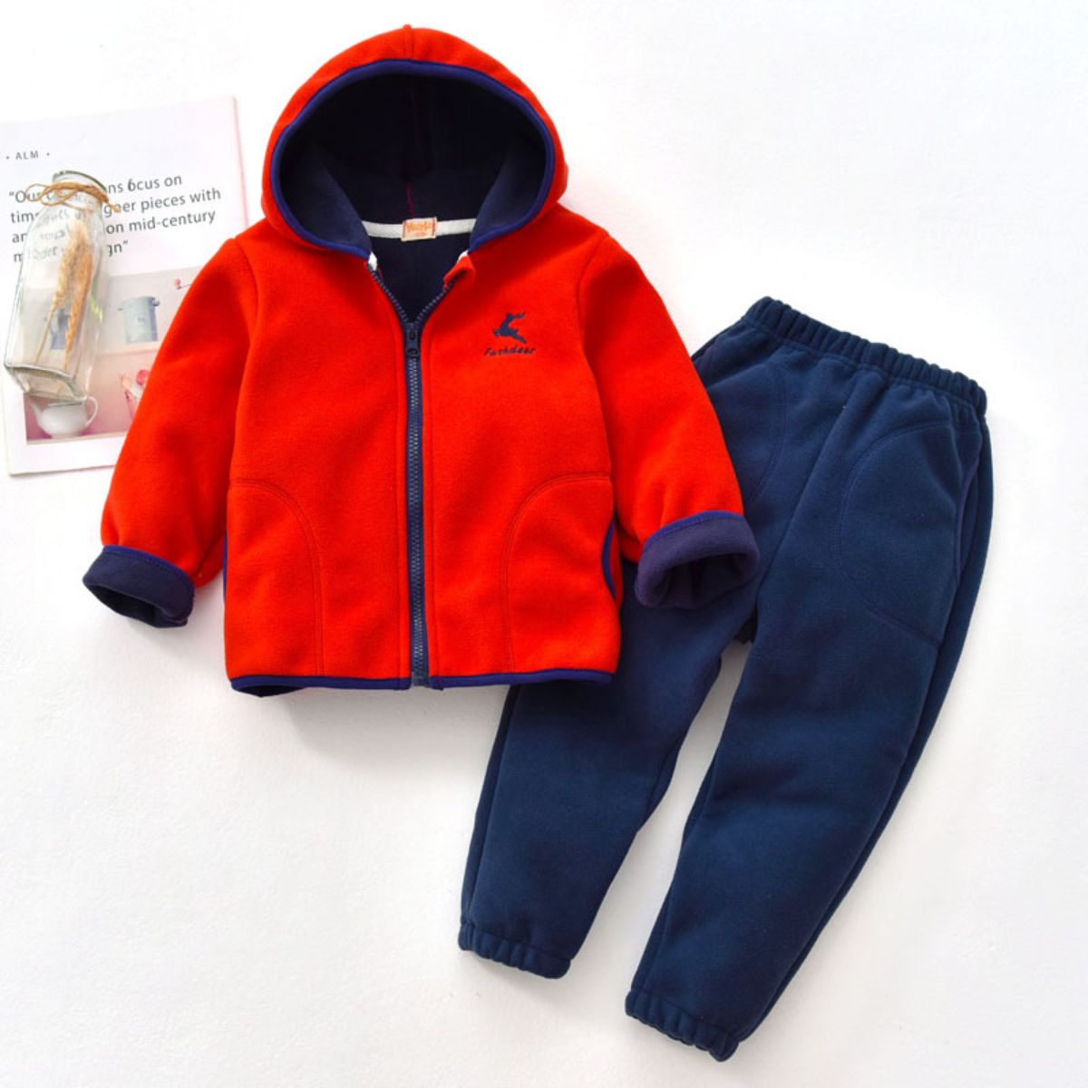 Children&#39;s polar fleece suits for spring and autumn, medium and large children&#39;s fleece warm tops and pants, two pieces for boys and girls, hooded and fleece jackets