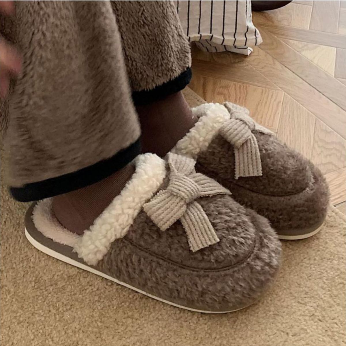 Bowknot warm non-slip plush cotton slippers