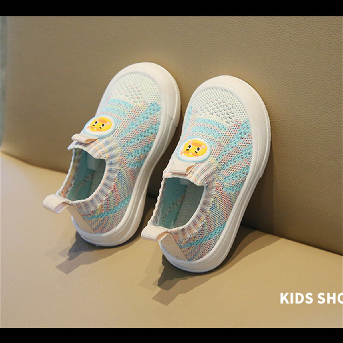 Children&#39;s and boys&#39; autumn yellow duck cute breathable casual low-top sneakers