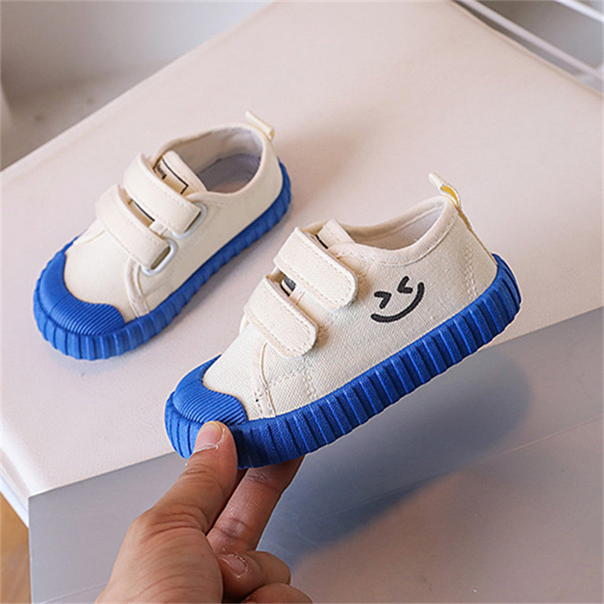 Children's colorful sole smiley face canvas shoes