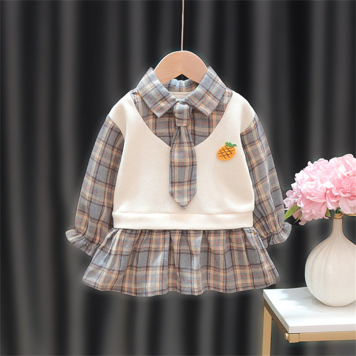 New spring and autumn baby girl long-sleeved vest fake two-piece college style dress bow tie detachable