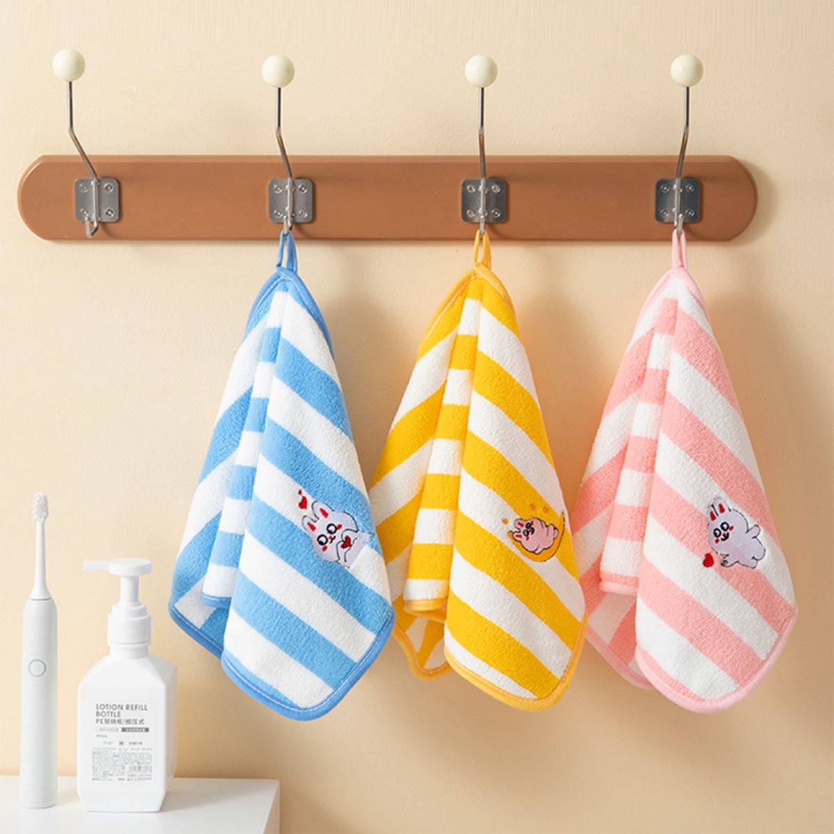 Coral Fleece Striped Children's Towel Super Soft Water-Absorbent Non-Lilting Baby Face Washing Towel