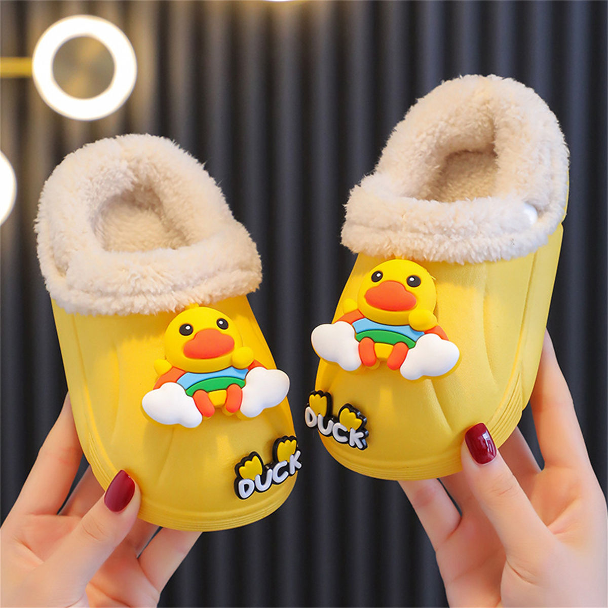 Winter waterproof plush 3D cartoon bear pattern cotton slippers for boys and girls