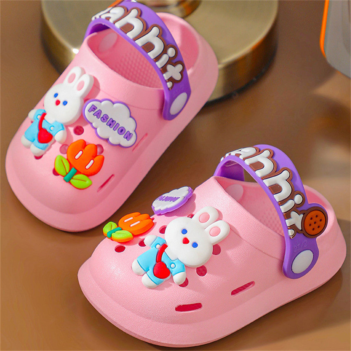 Cute cartoon baby non-slip girls' hole shoes