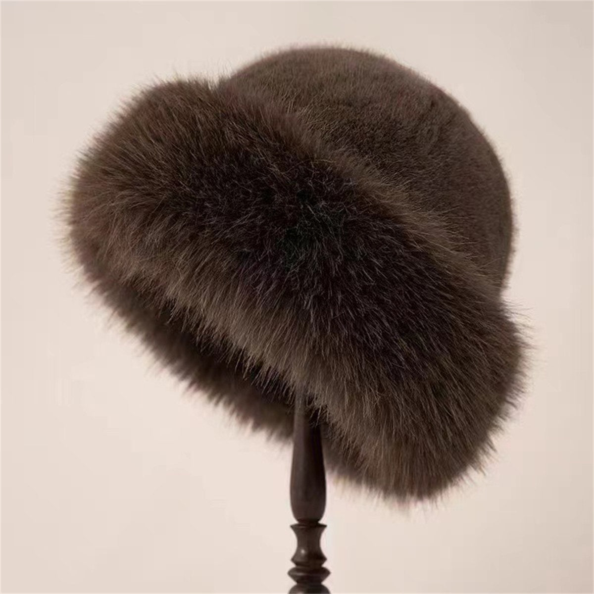 Women's winter plush thick warm fashion windproof cold protection basin hat