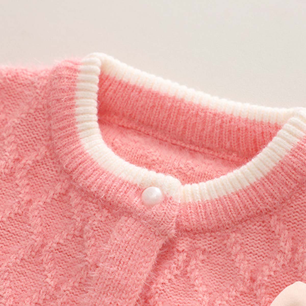 Girls Sweater Thickened Autumn and Winter Cartoon Pocket Rabbit Coat Baby Girl Cute Tops Western Style Sweater Cardigan